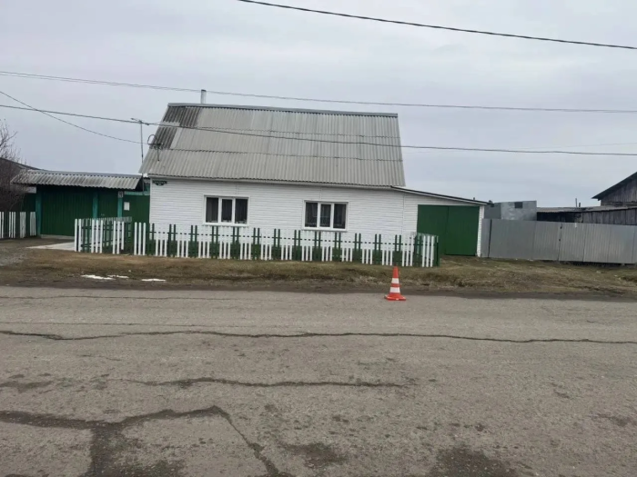 Ночная поездка с последствиями: в Омской области 16-летний мотоциклист сбил подростка