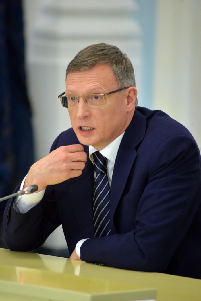 Экс-губернатор Омской области Александр Бурков получил должность в президиуме «Справедливой России»
