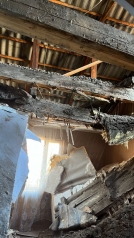 В доме в Ленинском округе обрушился потолок