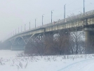 С моста имени 60-летия ВЛКСМ упала девушка