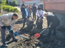 Большая уборка: в Ленинском округе очистили территорию у рынка от мусора и шин Большая уборка: в Ленинском округе очистили территорию у рынка от мусора и шин